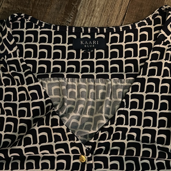 Navy & White Romper - Picture 3 of 5